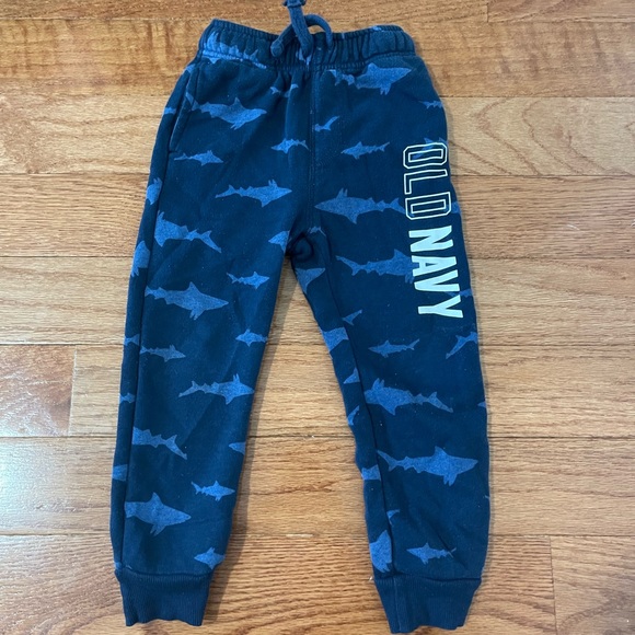 3T Toddler Boy Matching Jogger Set - Shark Print - Picture 3 of 7